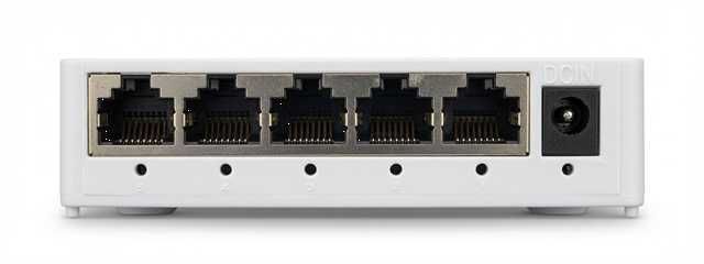SWITCH DE 5 PUERTOS / 10/100/1000MBPS / GIGABIT / RJ45 / PLUG AND PLAY / COLOR BLANCO